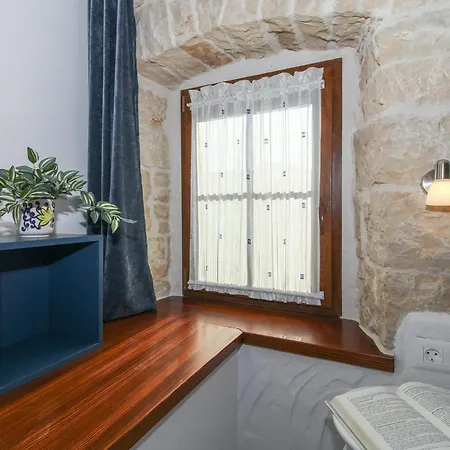 Olea In Barat - Haus Fuer 6-8 Personen * Kanfanar