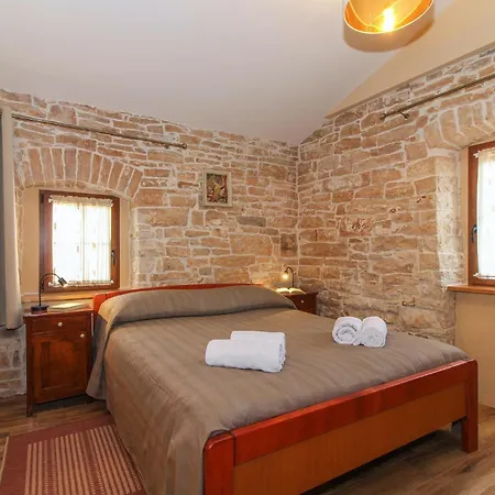 Villa Olea In Barat - Haus Fuer 6-8 Personen Kanfanar